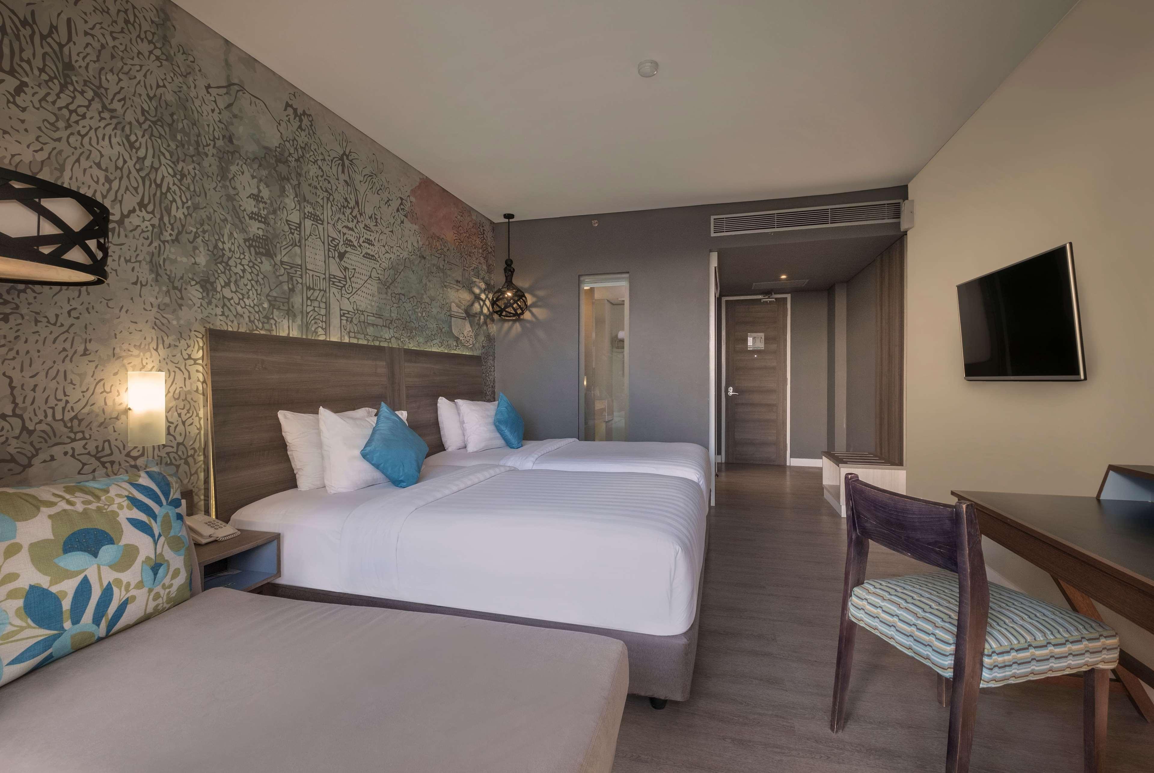 Wyndham Garden Kuta Beach Bali Exterior foto
